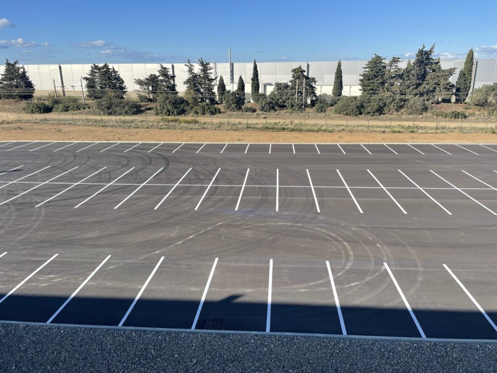 marquage au sol parking Drôme Ardèche