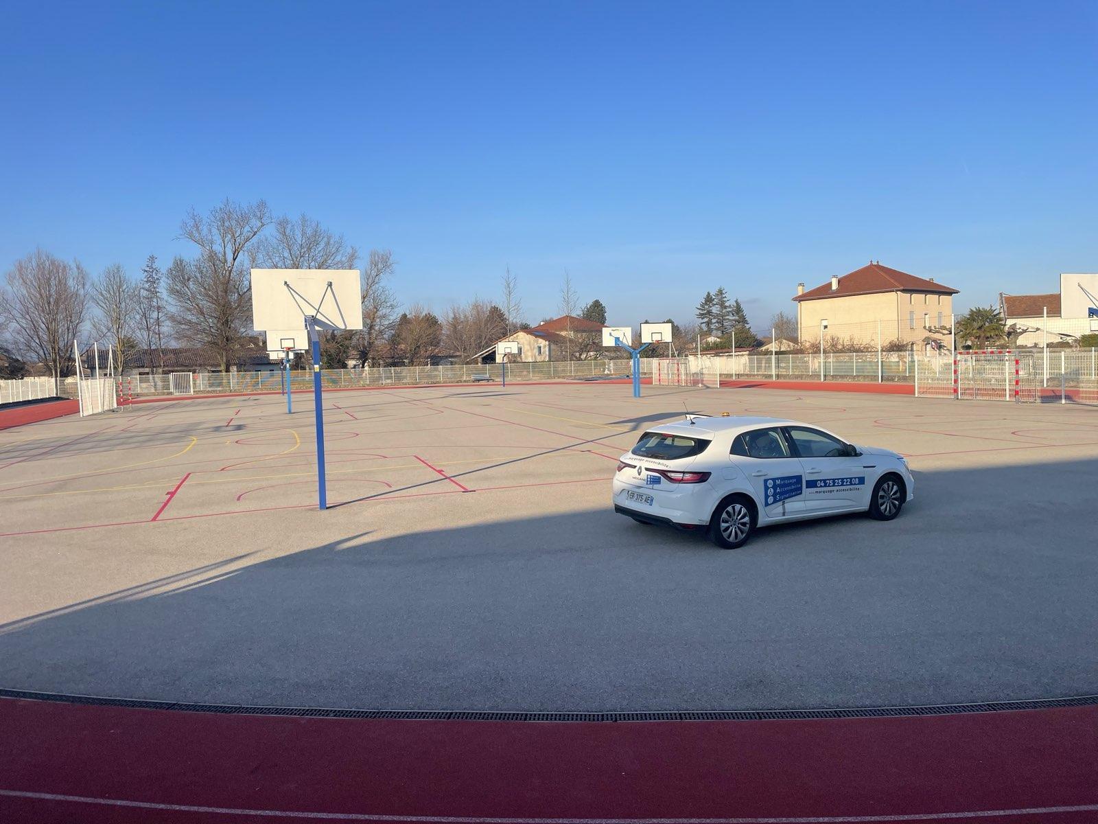 marquage au sol sportif Drôme Ardèche