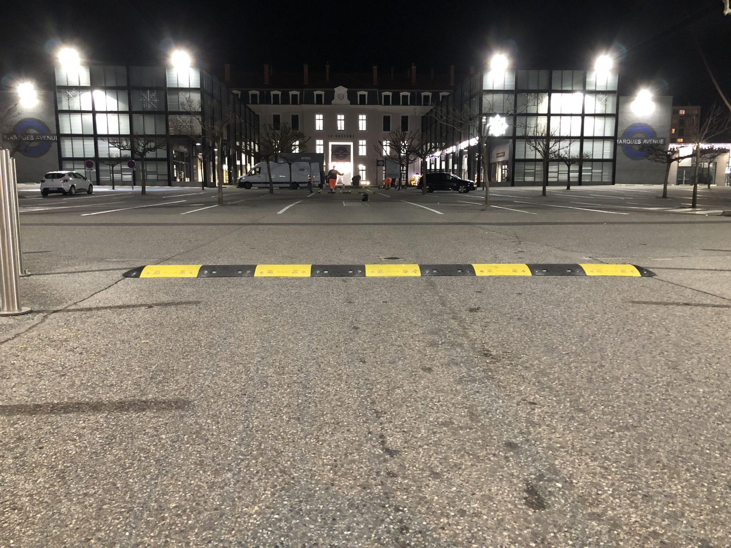 ralentisseurs parking Drôme Ardèche