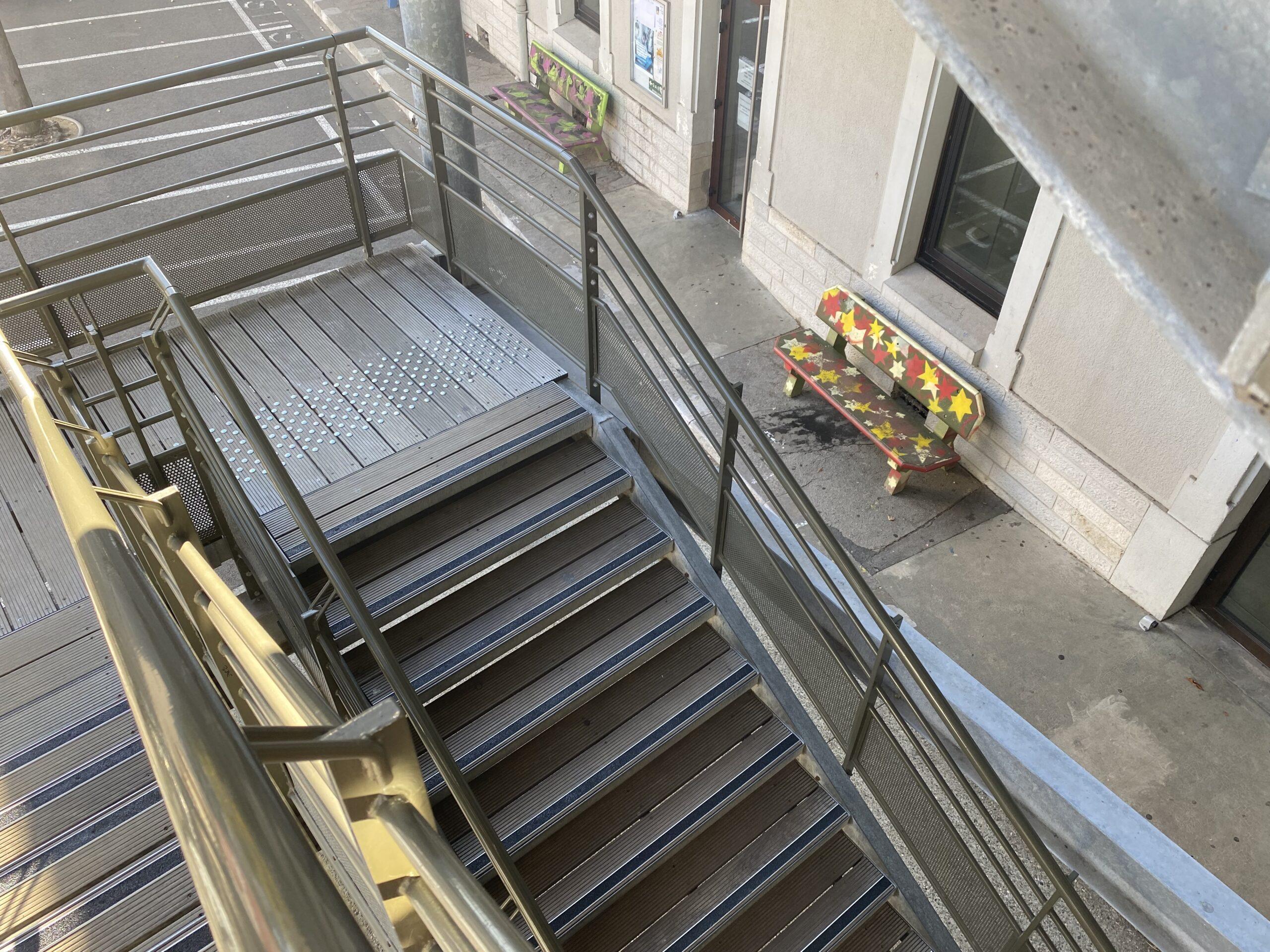 accessibilité escaliers Drôme Ardèche