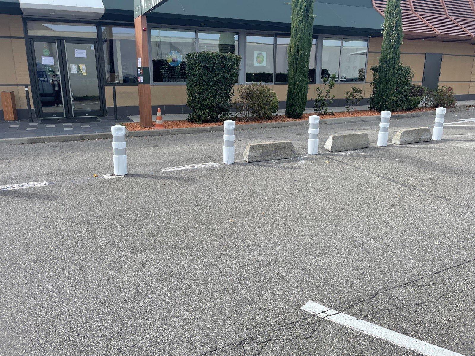 signalisation plastique parking Drôme Ardèche